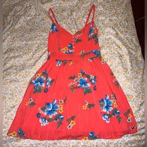 Hollister dress size small. Worn a few times but like new.